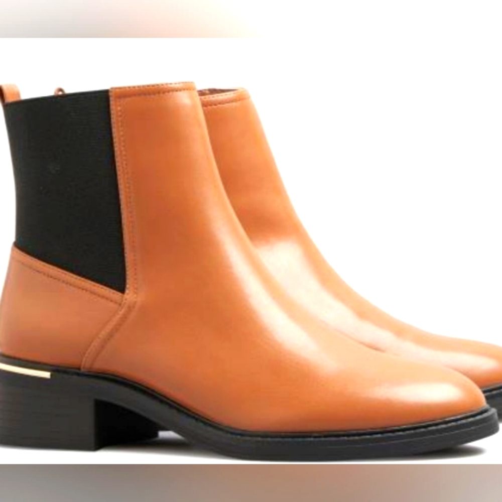 Tan Chelsea Boots